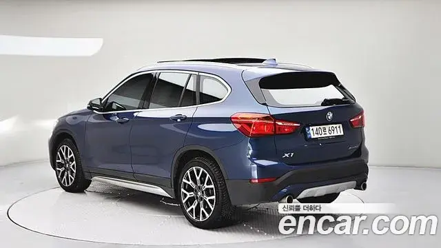 BMW X1 2022 — Şəkil 5/20