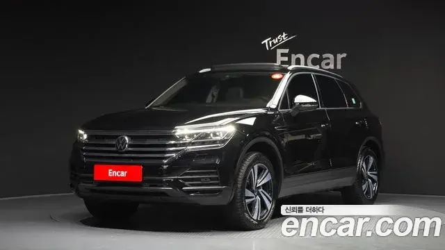 Volkswagen Touareg 2023 — Şəkil 3/30