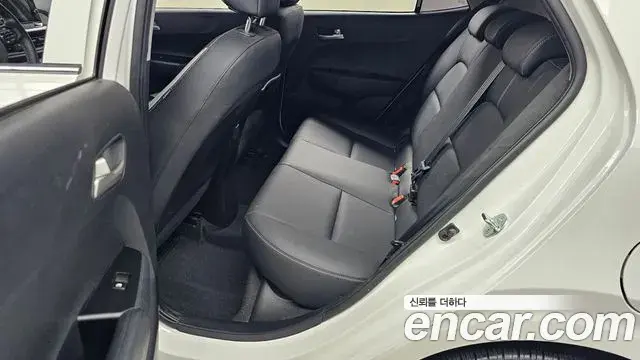 Kia Morning Urban 2023 — Şəkil 17/30