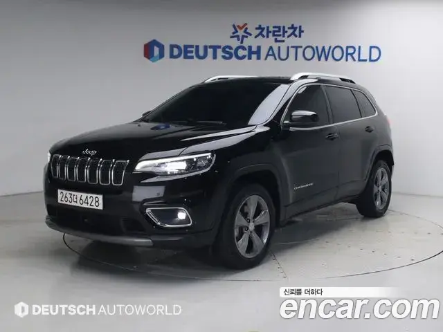 Jeep Cherokee 2021 — Photo 1/20
