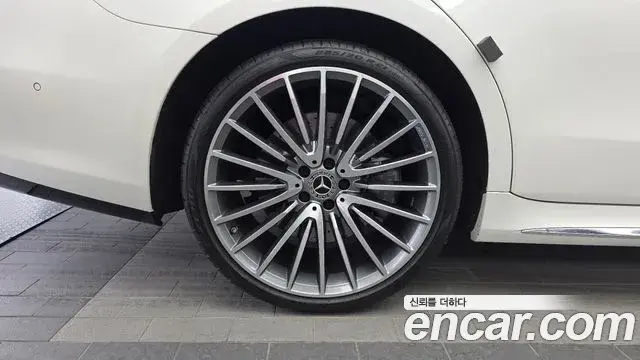 Mercedes-Benz S-Class 2023 — Şəkil 6/34