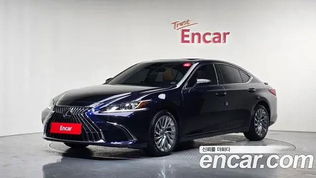 Lexus ES300h 2023 — Şəkil 5/33