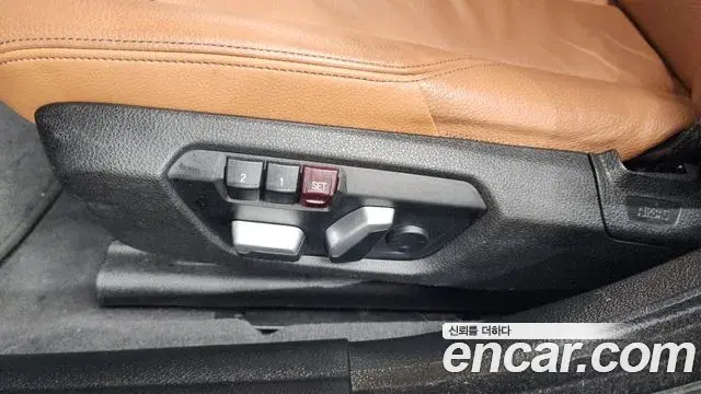 BMW 4 Series 2018 — ფოტო 1/37