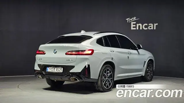 BMW X4 2024 — Фото 2/20