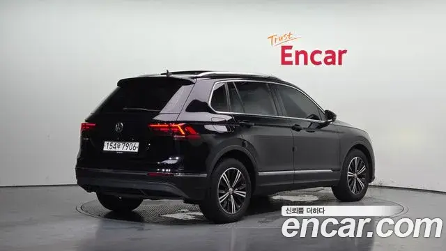 Volkswagen Tiguan 2020 — Şəkil 6/20