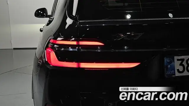 BMW X7 2024 — Şəkil 34/35