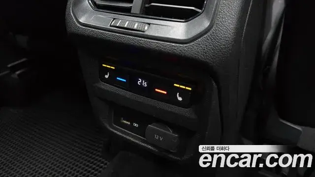 Volkswagen Tiguan 2019 — Фото 18/20