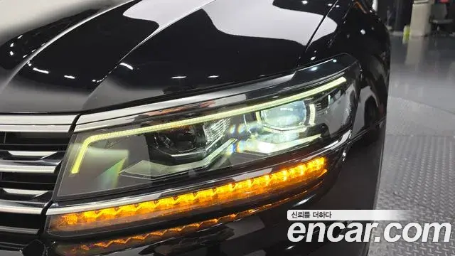 Volkswagen Tiguan 2019 — Şəkil 9/34