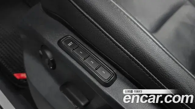 Volkswagen Tiguan 2019 — Şəkil 22/34