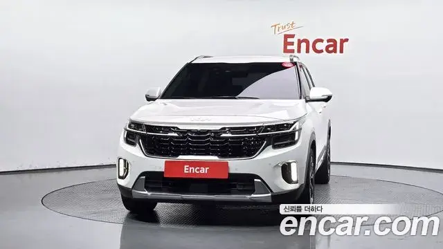 Kia Seltos 2023 — Şəkil 7/20