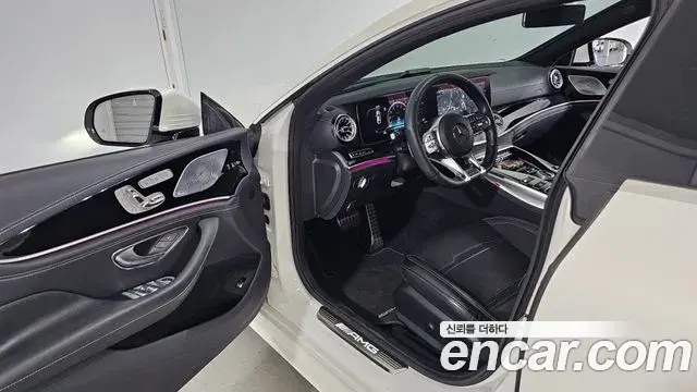 Mercedes-Benz AMG GT 2020 — Фото 10/20
