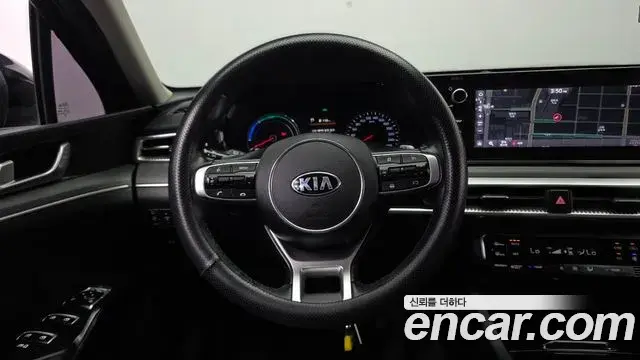 Kia K5 2020 — Şəkil 22/30