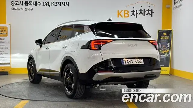 Kia Sportage 2025 — Фото 1/20