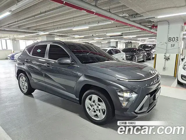Hyundai Kona 2023 — Фото 3/20