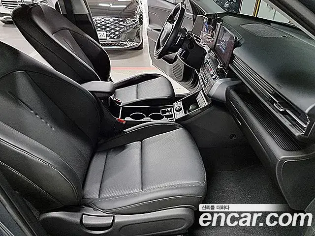 Hyundai Kona 2023 — Фото 11/20