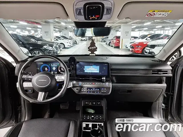 Hyundai Kona 2023 — Фото 14/20