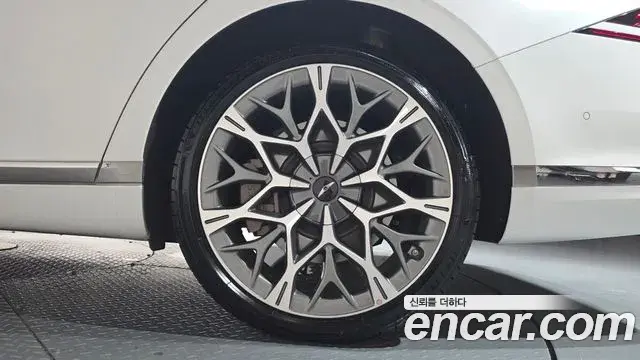 Genesis G90 2024 — Şəkil 27/46