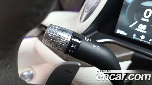 Genesis G90 2024 — Şəkil 35/46