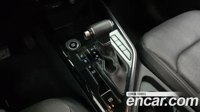 Kia Niro 2022 — Photo 21/30