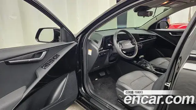 Kia Niro 2022 — Photo 24/30
