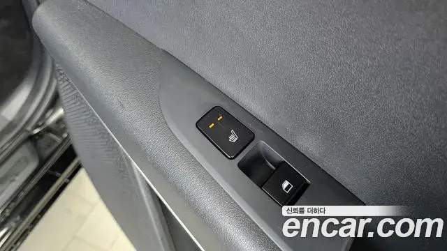 Kia Niro 2022 — Photo 19/30