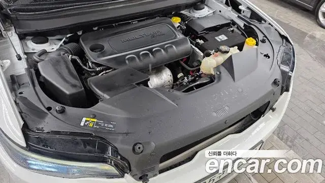 Jeep Cherokee 2020 — Photo 8/20
