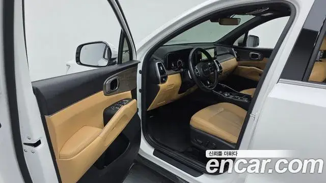 Kia Sorento 2023 — Фото 10/20