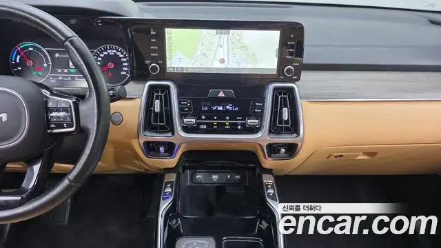 Kia Sorento 2023 — Фото 14/20