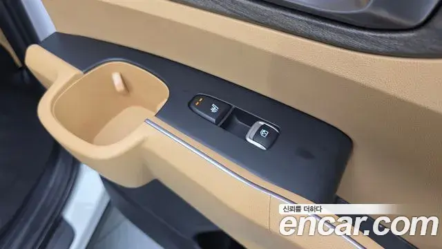 Kia Sorento 2023 — Фото 19/20