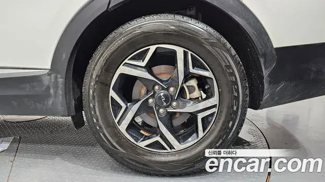 Kia Sportage 2024 — ფოტო 29/31