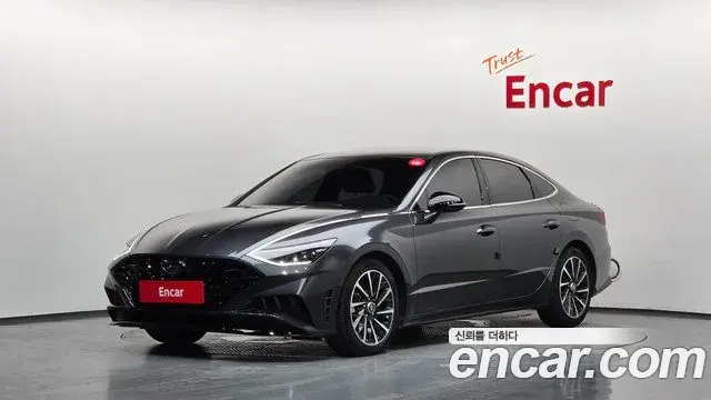 Hyundai Sonata Hybrid 2022 — Şəkil 10/36