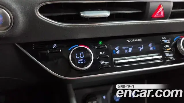 Hyundai Sonata Hybrid 2022 — Şəkil 14/36