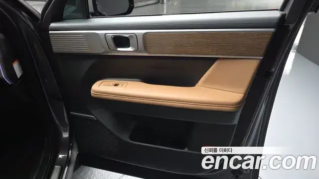 Hyundai Santa Fe 2024 — Photo 22/32