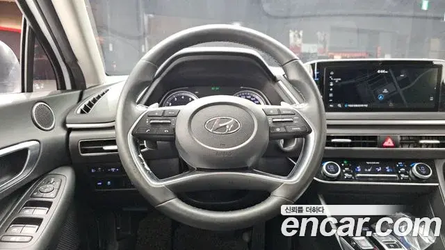 Hyundai Sonata 2019 — Фото 13/20