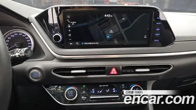 Hyundai Sonata 2019 — Фото 16/20