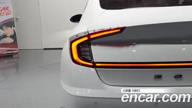 Hyundai Sonata Hybrid 2019 — ფოტო 5/31