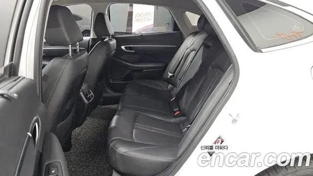Hyundai Sonata Hybrid 2019 — ფოტო 31/31
