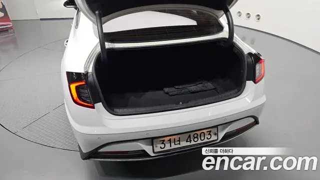 Hyundai Sonata Hybrid 2019 — ფოტო 18/31