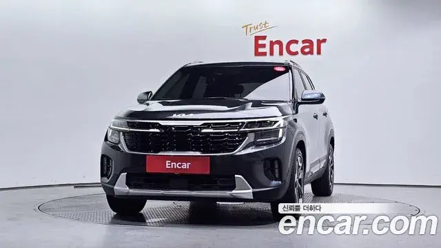 Kia Seltos 2023 — Photo 20/32