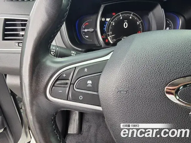 Renault Samsung QM6 2022 — ფოტო 6/20