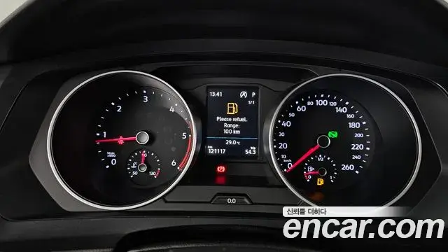Volkswagen Tiguan 2018 — Photo 25/34
