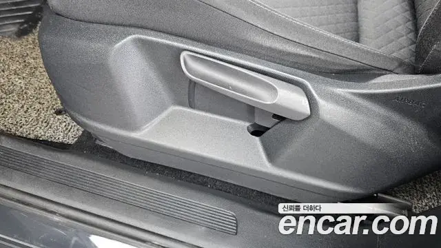 Volkswagen Tiguan 2018 — Photo 7/34