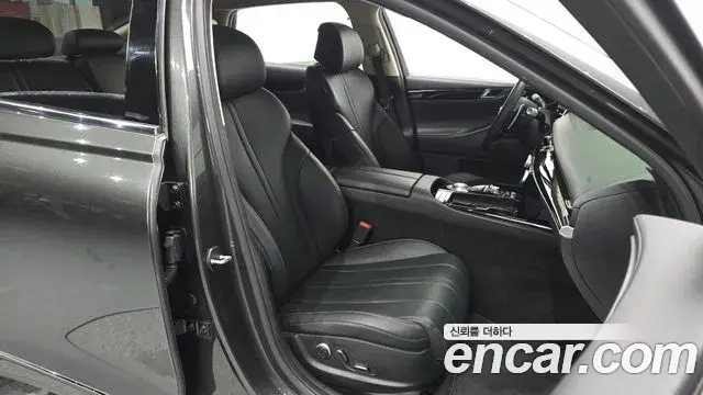 Genesis G80 2022 — Şəkil 17/32