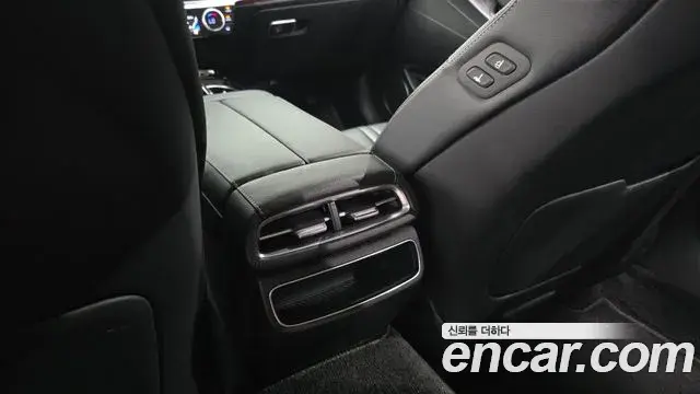 Genesis G80 2022 — Şəkil 14/32