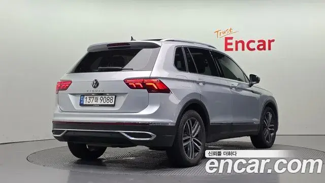 Volkswagen Tiguan 2022 — Şəkil 15/36
