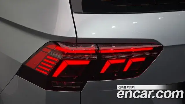 Volkswagen Tiguan 2022 — Şəkil 36/36