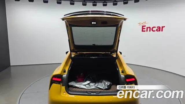 Toyota Prius 2026 — ფოტო 18/35