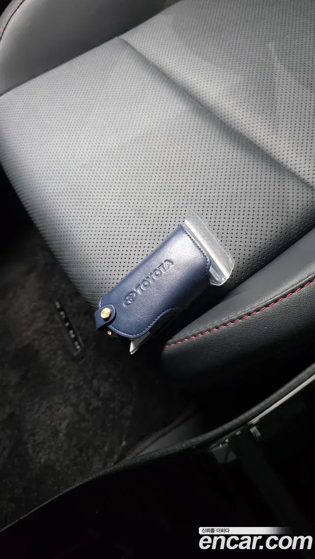 Toyota Prius 2026 — ფოტო 24/35