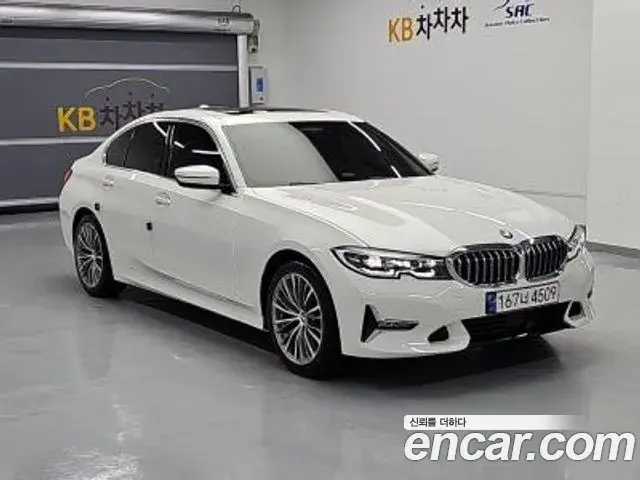BMW 3 Series 2022 — Photo 6/18