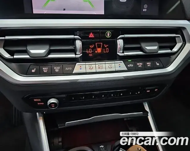 BMW 3 Series 2022 — Photo 16/18